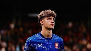 CCTV5无缘直播，山东高速对决江苏肯帝亚，邱彪与易立谁将胜出？